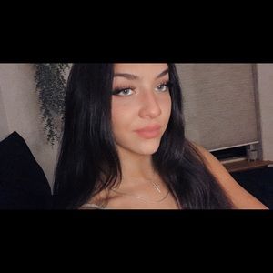 Meet your Posher, Vickie